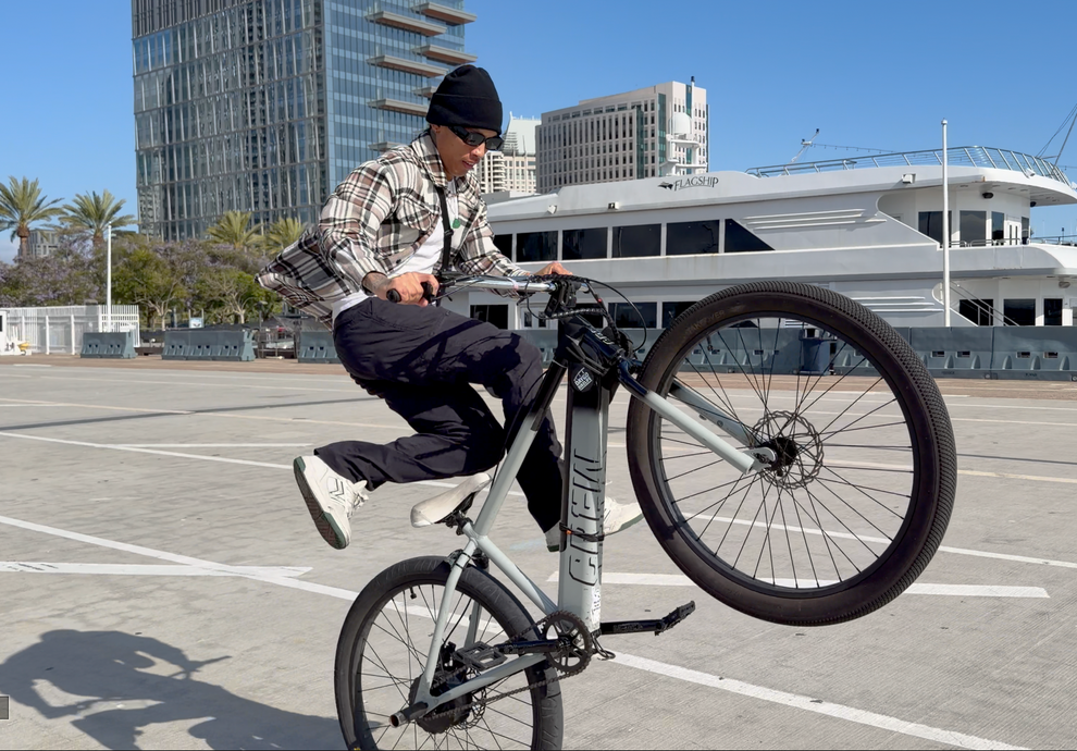 Ronster Rides Person Crew Method 750 – Ronster Rides